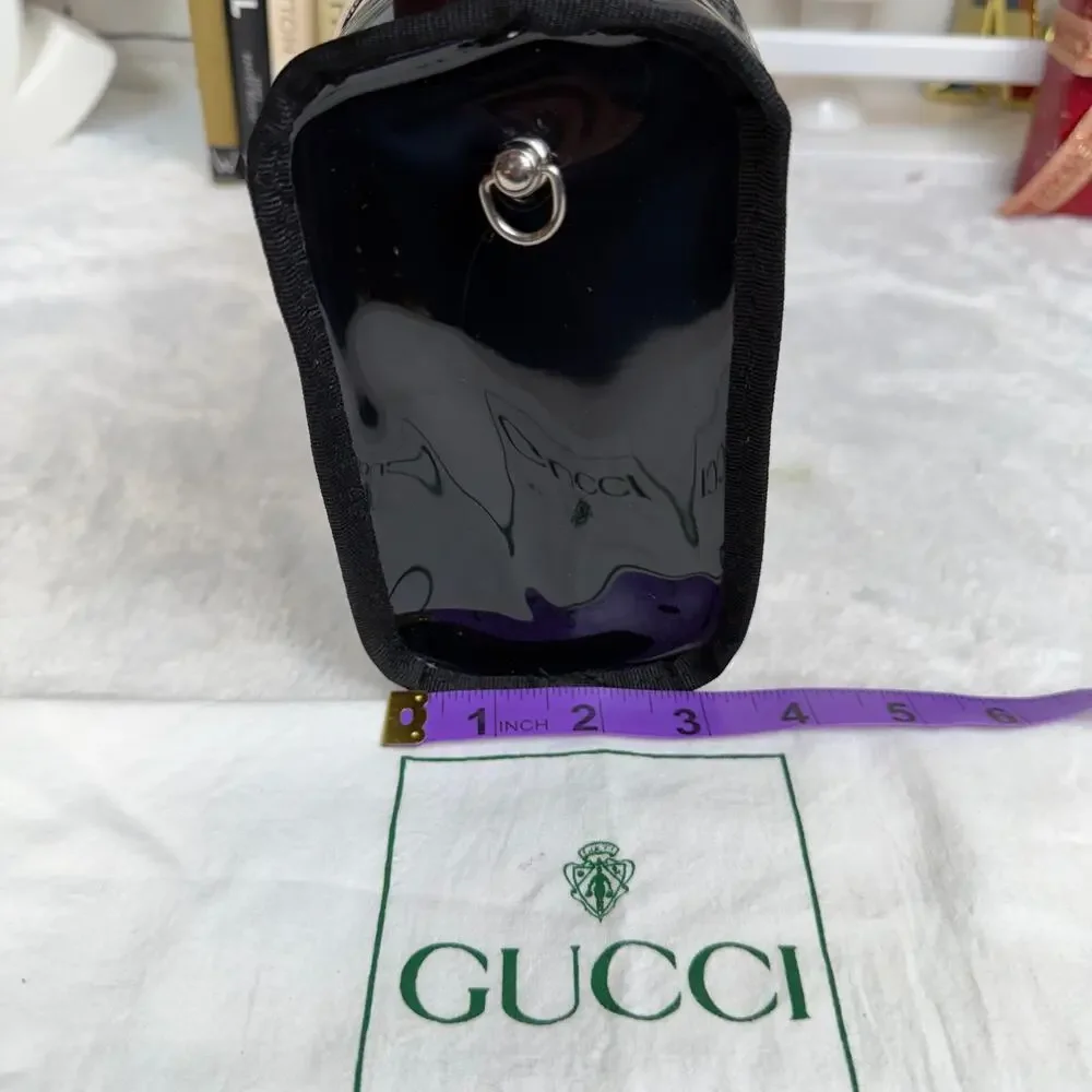 Gucci Guilty clear tinted parfum beauty count makeup crossbody bag with strap - Picture 12 of 16